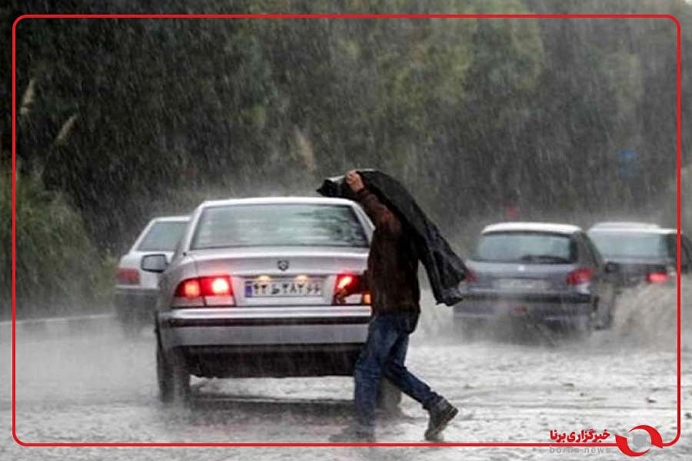 بارندگی‌ها ادامه دارد، مسافران لوازم ایمنی همراه داشته باشند