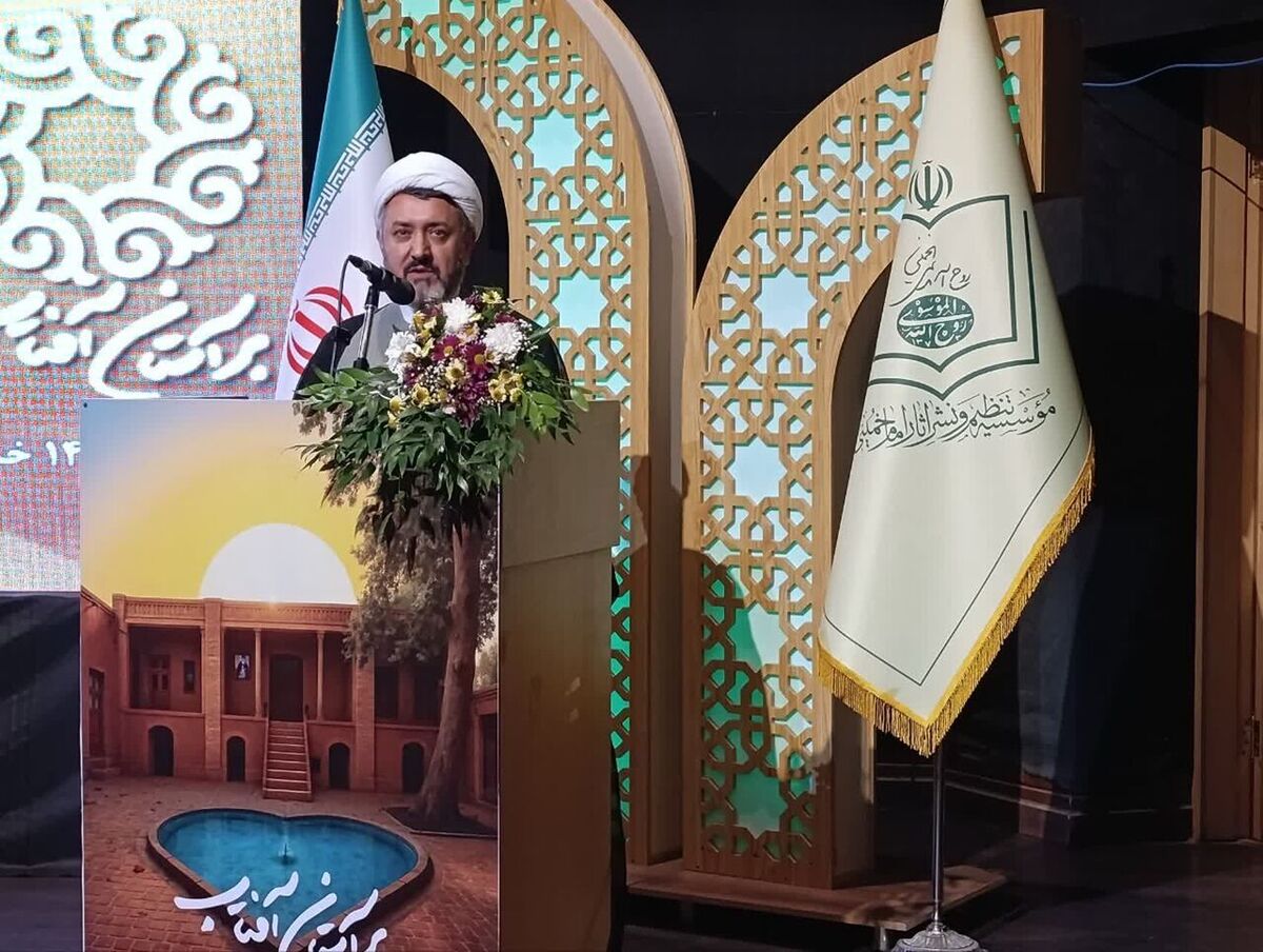 اندیشه امام (ره) زنده و راهگشای نسل امروز است