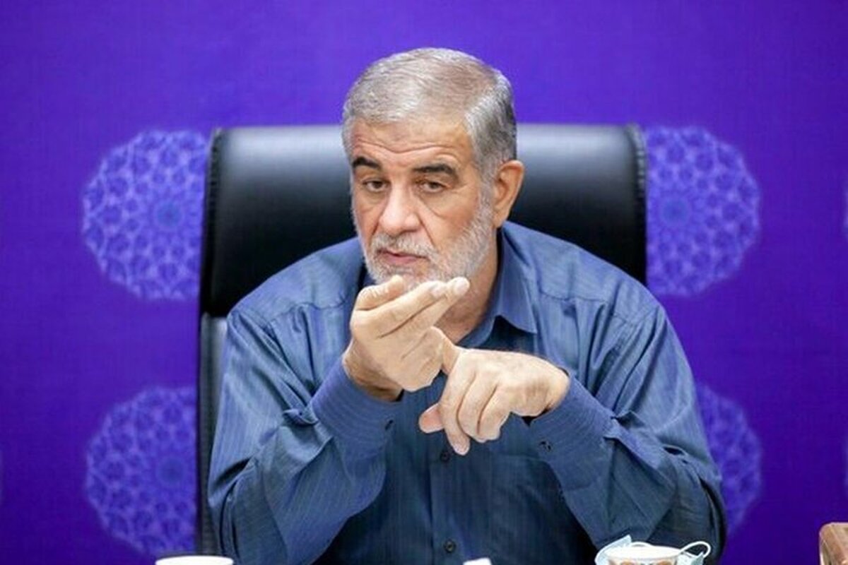 معادن استان باید به مردم یزد واگذار شود