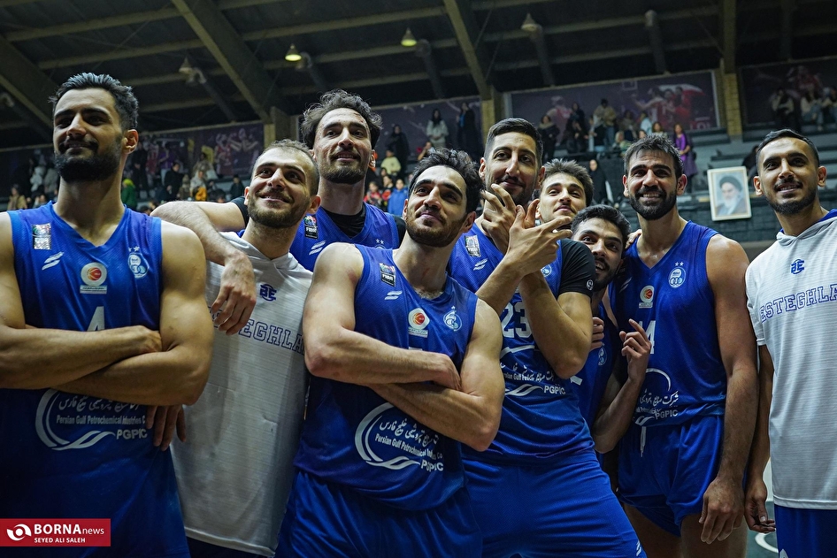 دیدار تیم های بسکتبال استقلال - طبیعت