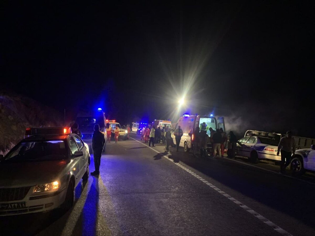 واژگونی اتوبوس در محور سرچم ـ اردبیل / انتقال ۲۳ مصدوم به مراکز درمانی