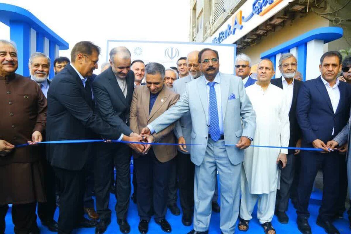 نمایشگاه توانمندی های صادراتی قزوین در کراچی پاکستان افتتاح شد