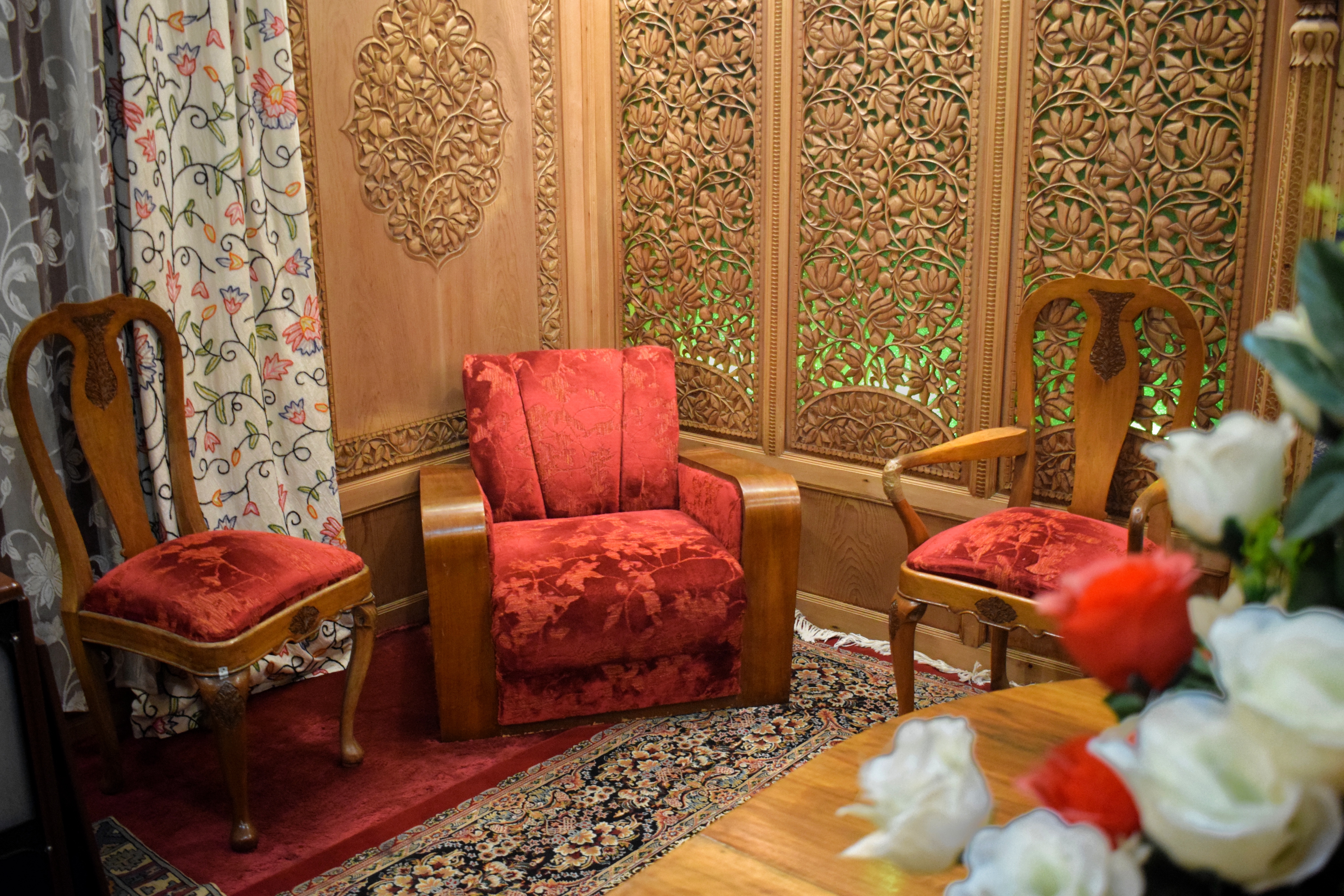 خانههای قایقی سنتی در کشمیر ھند خانههای قایقی سنتی در کشمیر ھند