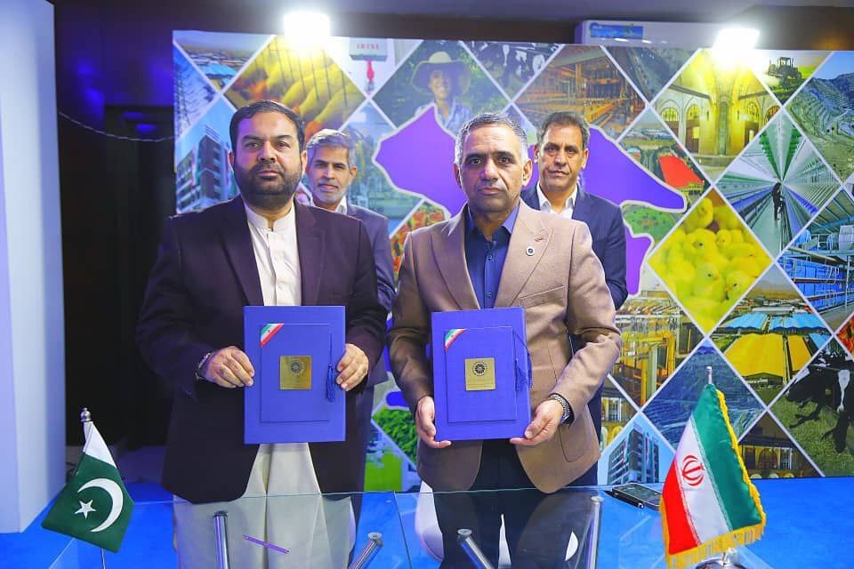 روسای اتاق های بازرگانی قزوین و کویته پاکستان تفاهم نامه همکاری امضا کردند روسای اتاق های بازرگانی قزوین و کویته پاکستان تفاهم نامه همکاری امضا کردند