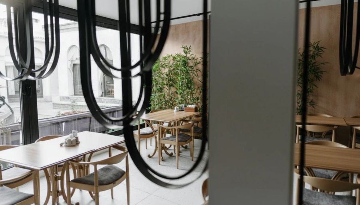 چرا همه از رستوران اسپی یاس همدان صحبت میکنند؟