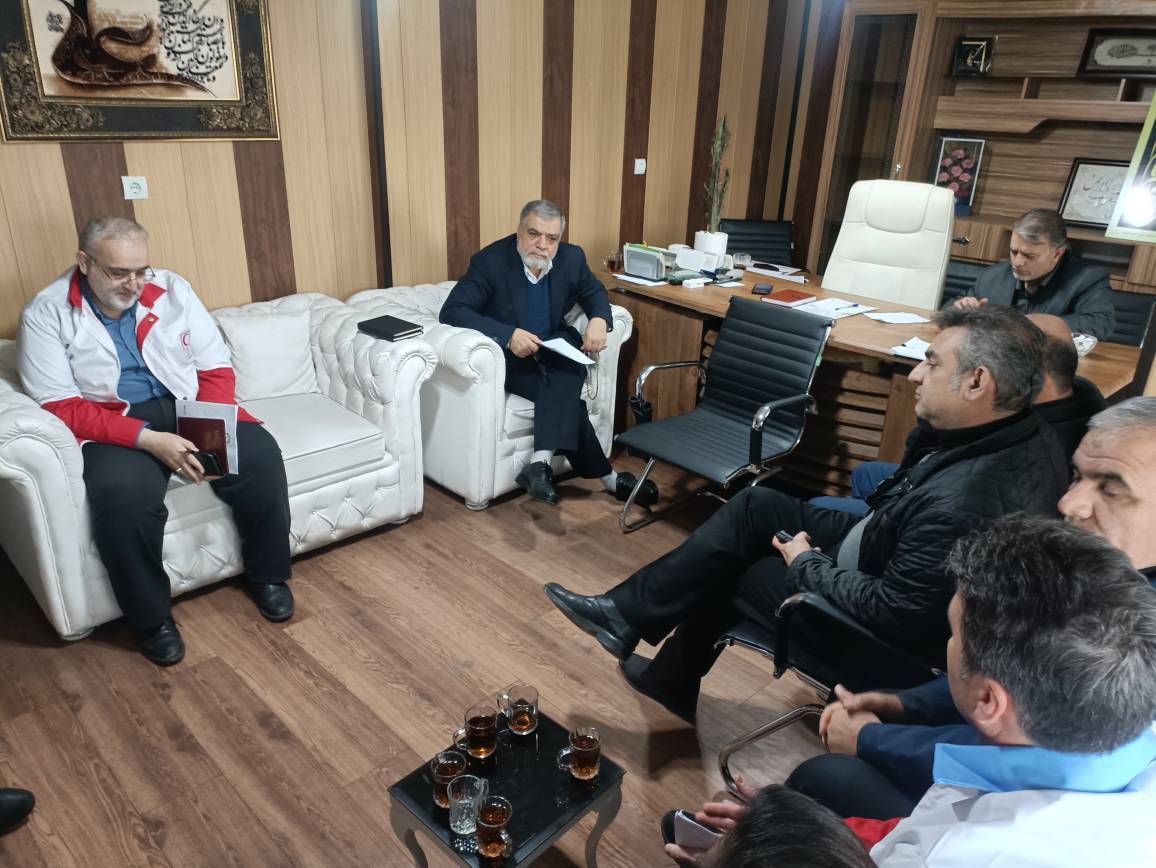 هلال احمر نماد خدمت صادقانه و مردم محوری است هلال احمر نماد خدمت صادقانه و مردم محوری است