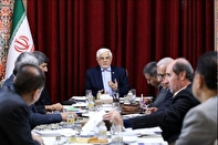 عارف: نگاه کلیشه‌ای موجب افت عملکرد دانش‌آموزان شده است