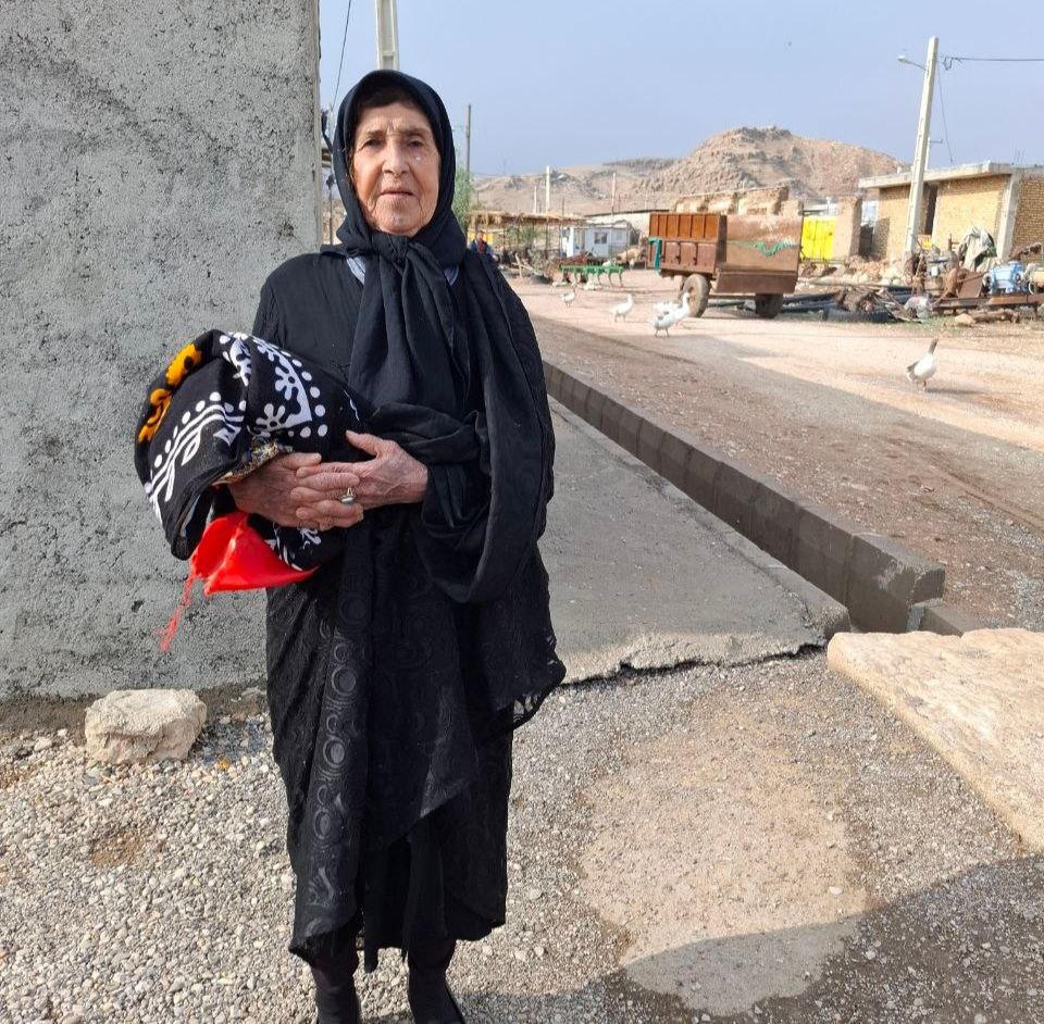 روستاهایی زیر پونز تبعیض / اینجا زمان متوقف شده است! روستاهایی زیر پونز تبعیض / اینجا زمان متوقف شده است!