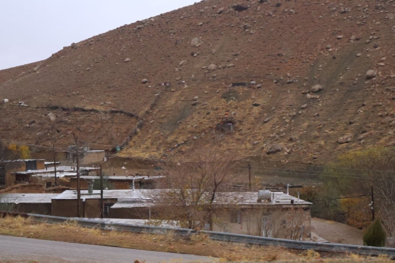 روستا‌هایی زیر پونز تبعیض / اینجا زمان متوقف شده است!