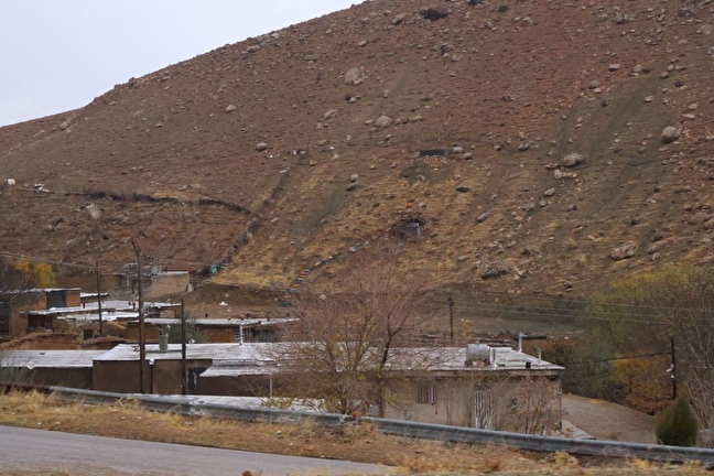 روستا‌هایی زیر پونز تبعیض / اینجا زمان متوقف شده است!