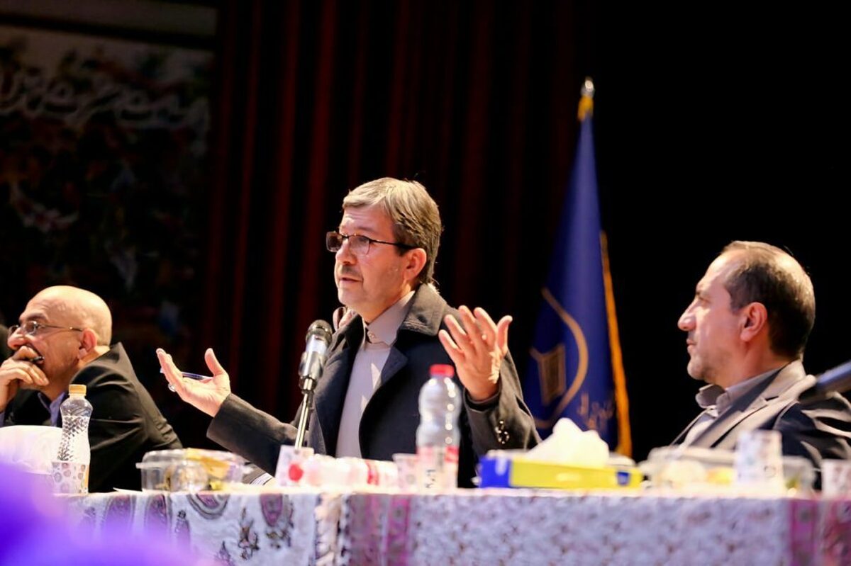 استاندار اصفهان: مدیران استان ملزم به پاسخگویی به دانشجویان هستند / هیچ پروژه عمرانی متوقف نیست