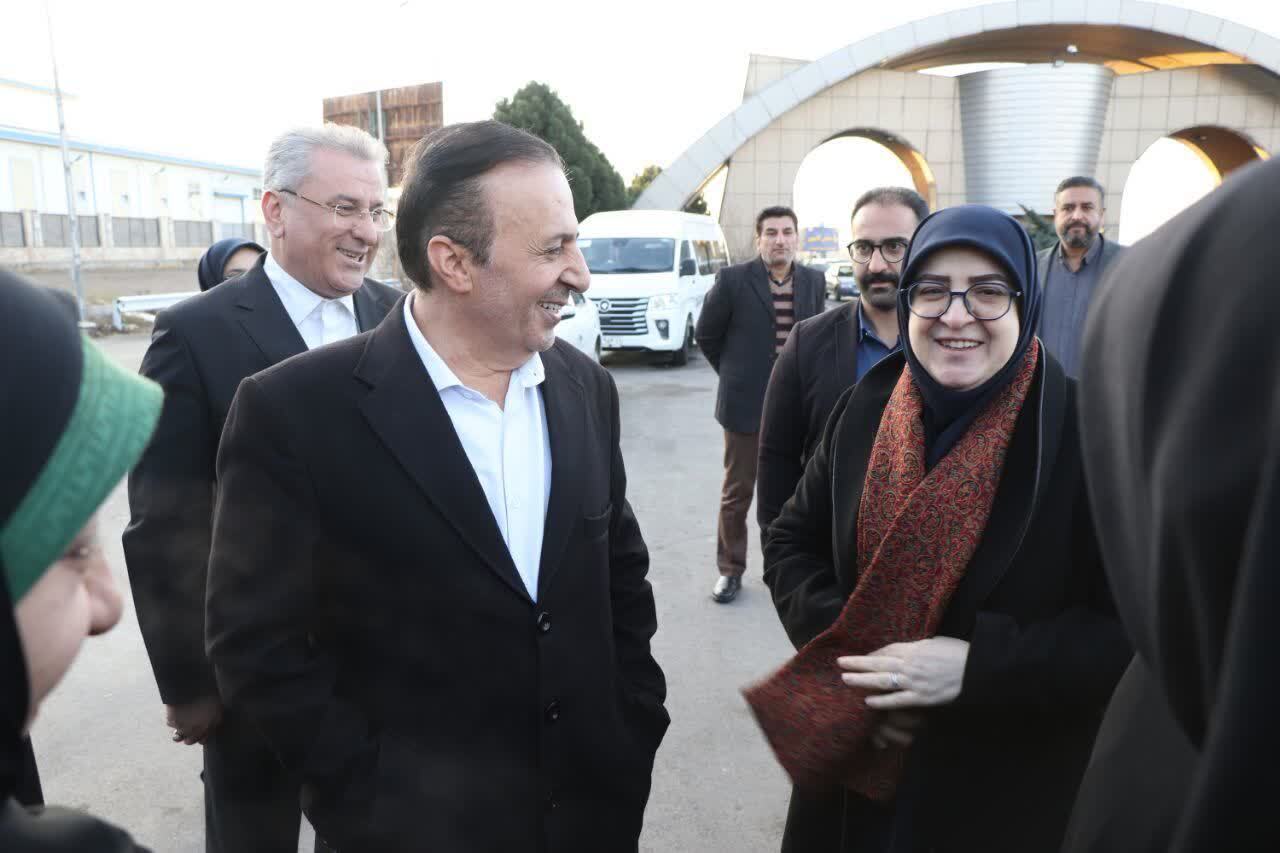 سخنگوی دولت وارد استان قزوین شد سخنگوی دولت وارد استان قزوین شد