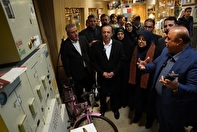 بازدید سخنگوی دولت از نمایشگاه دائمی توانمندی‌های صنایع کوچک در شهرک صنعتی کاسپین قزوین