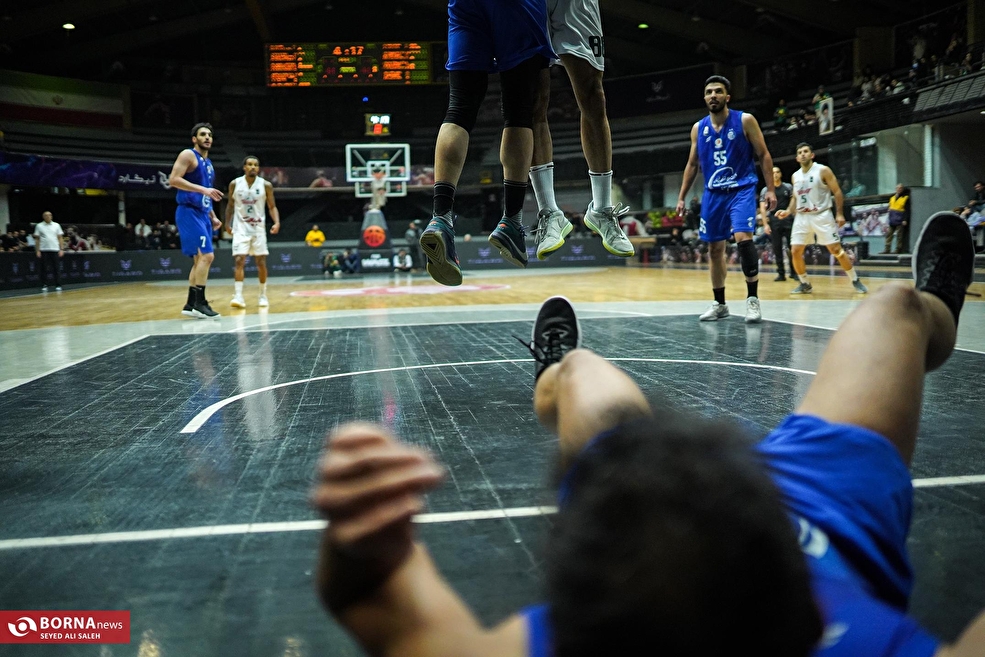 دیدار تیم های بسکتبال استقلال - طبیعت
