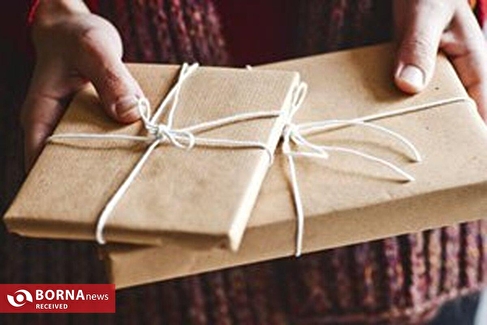 از الیف شافاک تا رابرت مک‌فارلن؛ کتاب‌هایی که نویسندگان برای هدیه دادن انتخاب می‌کنند