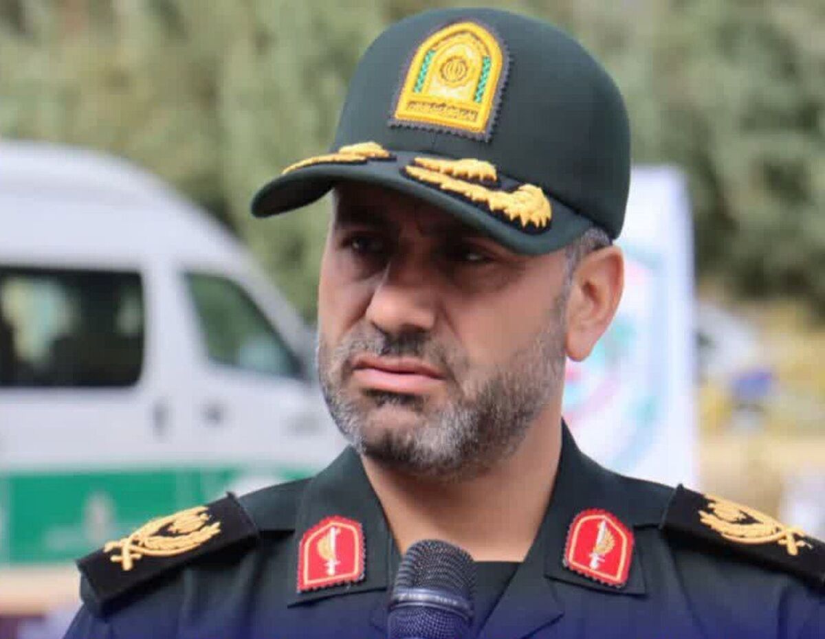 فرمانده انتظامی لرستان: قدردان نجابت هواداران خیبر لرستان هستیم / فرهنگ و غیرت لر زبانزد است