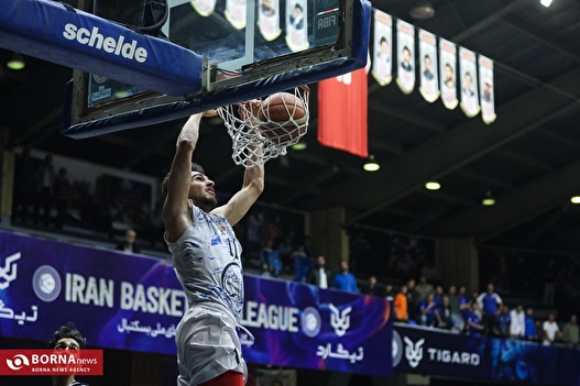 دیدار تیم های بسکتبال آقایان استقلال - کاله