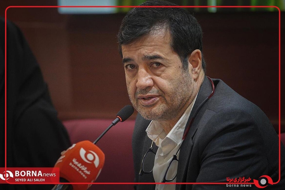 ورود احمد دنیامالی به گردهمایی مدیران کل ورزش و جوانان