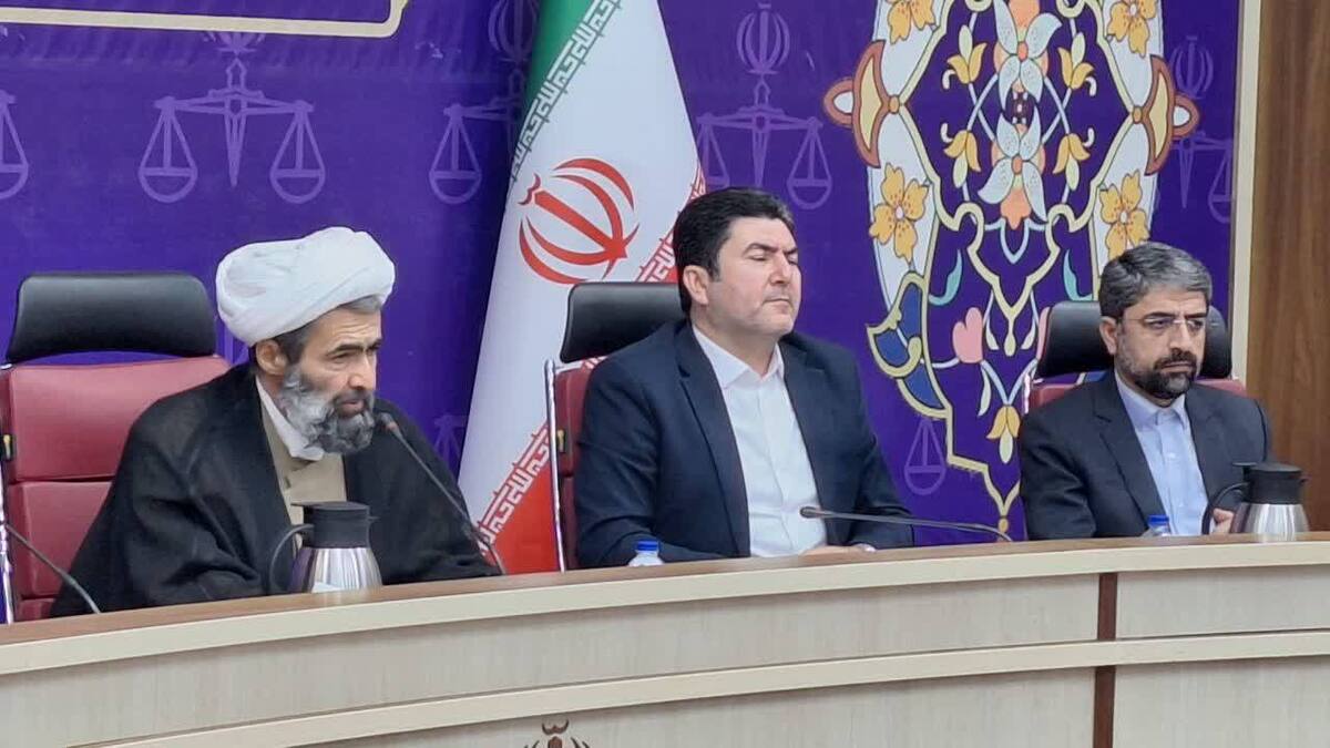 پرونده های خشونت در استان قزوین امسال ۲۴ درصد کاهش داشته است 