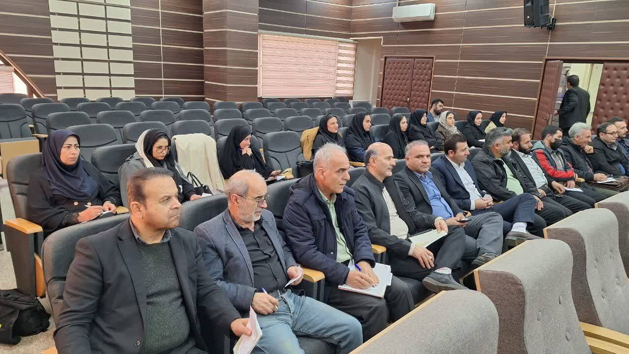 ۳ میلیون و ۴۰۰ هزار نفر تحت پوشش بیمه روستایی و عشایر قراردارند/ پرداخت ۱۳۰۰ میلیارد تومان وام ۳ میلیون و ۴۰۰ هزار نفر تحت پوشش بیمه روستایی و عشایر قراردارند/ پرداخت ۱۳۰۰ میلیارد تومان وام