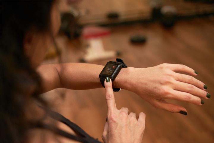 اسمارت واچ چیست و چه قابلیت هایی دارد؟