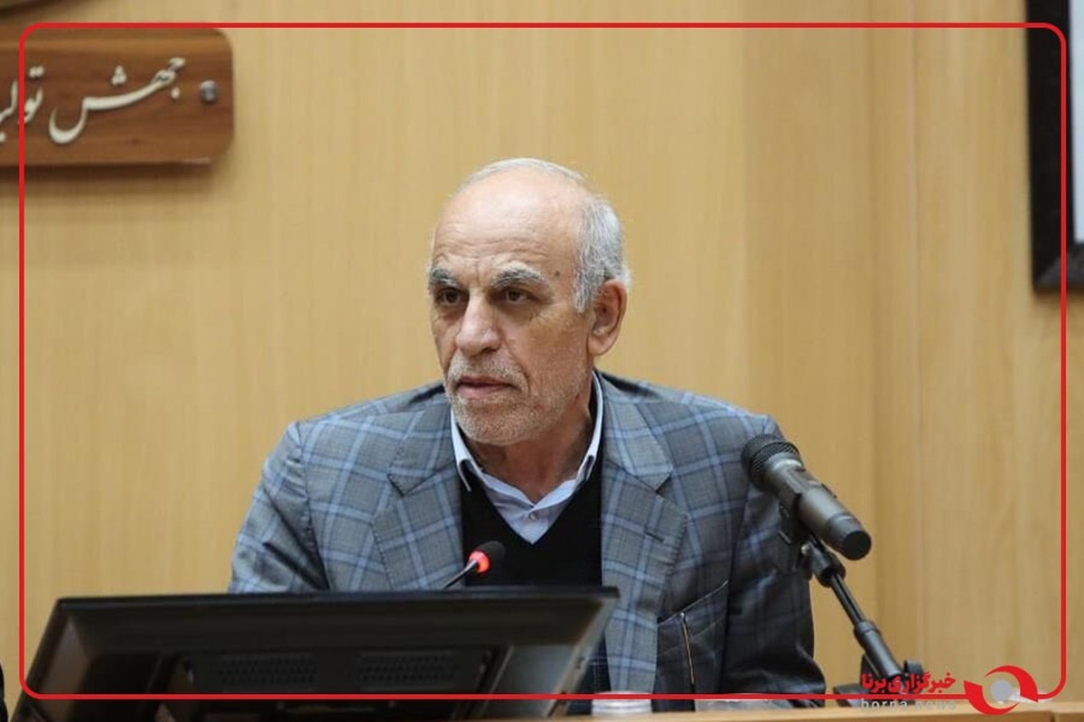 نماینده ویژه رئیس جمهور در بازدید از نمایشگاه حمل و نقل بیان کرد:حضور بخش خصوصی در حمل ونقل دریایی و مشارکت در تولید کامیون برقی