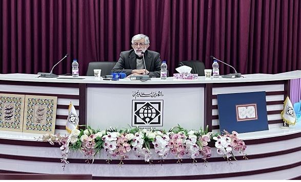 شرط موفقیت در جذب دانشجوی خارجی، آموزش درست زبان فارسی است شرط موفقیت در جذب دانشجوی خارجی، آموزش درست زبان فارسی است