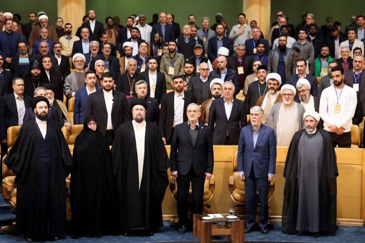 پزشکیان: امام خمینی (ره) پیام آور وحدت و انسجام بود