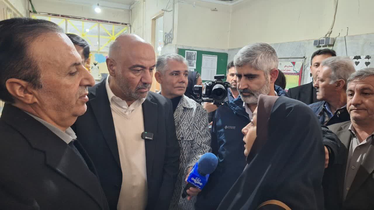 وزیر تعاون از مرکز توانبخشی تاکستان بازدید کرد وزیر تعاون از مرکز توانبخشی تاکستان بازدید کرد