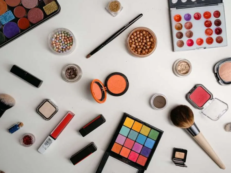 افزایش حساسیت مصرف کنندگان نسبت به اصالت محصولات آرایشی و بهداشتی در بازار آنلاین