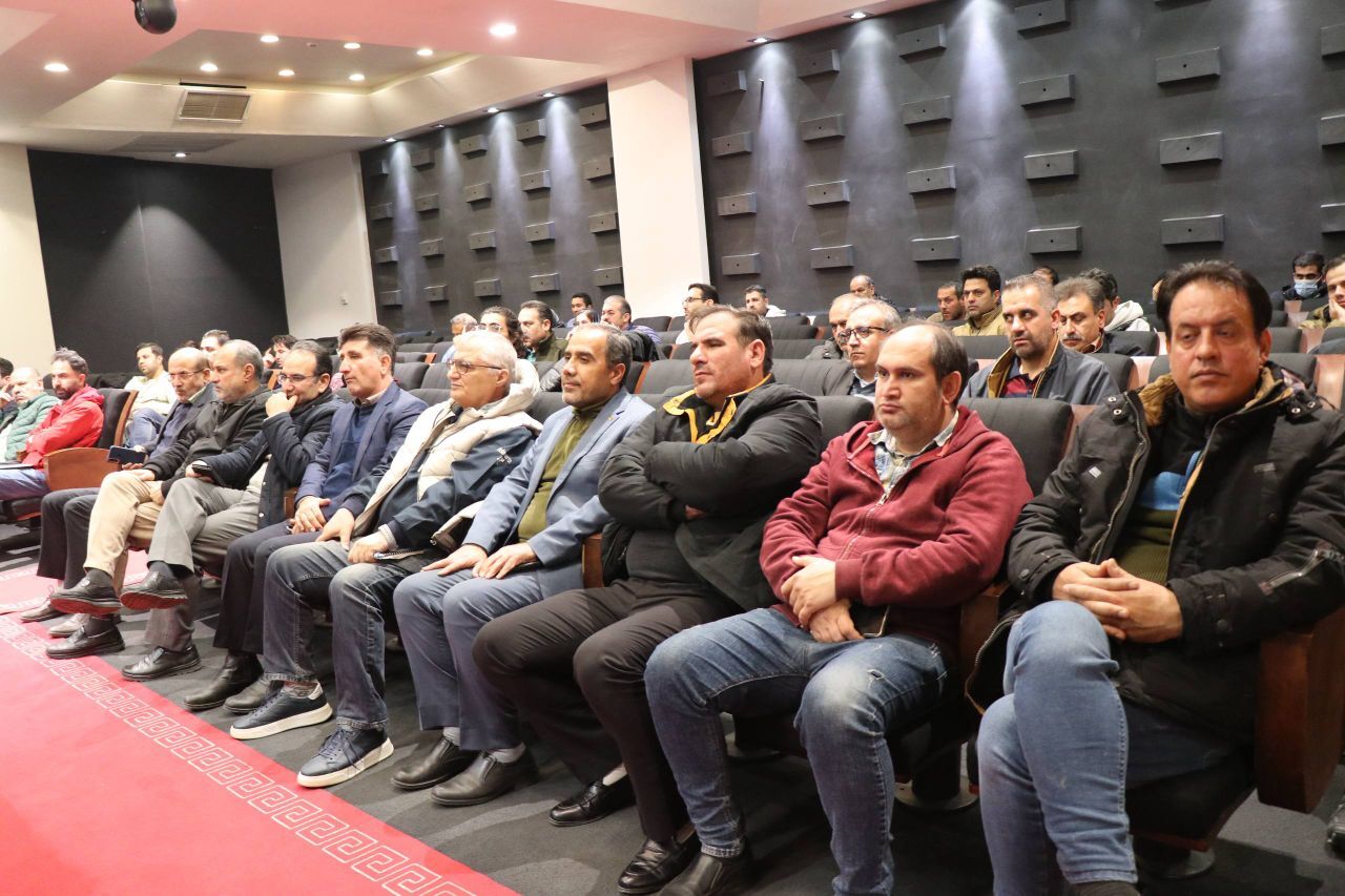 همایش «نقشه راه مشترک؛ ساختوساز و حملونقل پایدار» در قزوین برگزار شد همایش «نقشه راه مشترک؛ ساختوساز و حملونقل پایدار» در قزوین برگزار شد