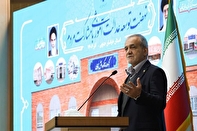 قبول نیست که یک عده را نخبه و بقیه را هیچ ببینیم