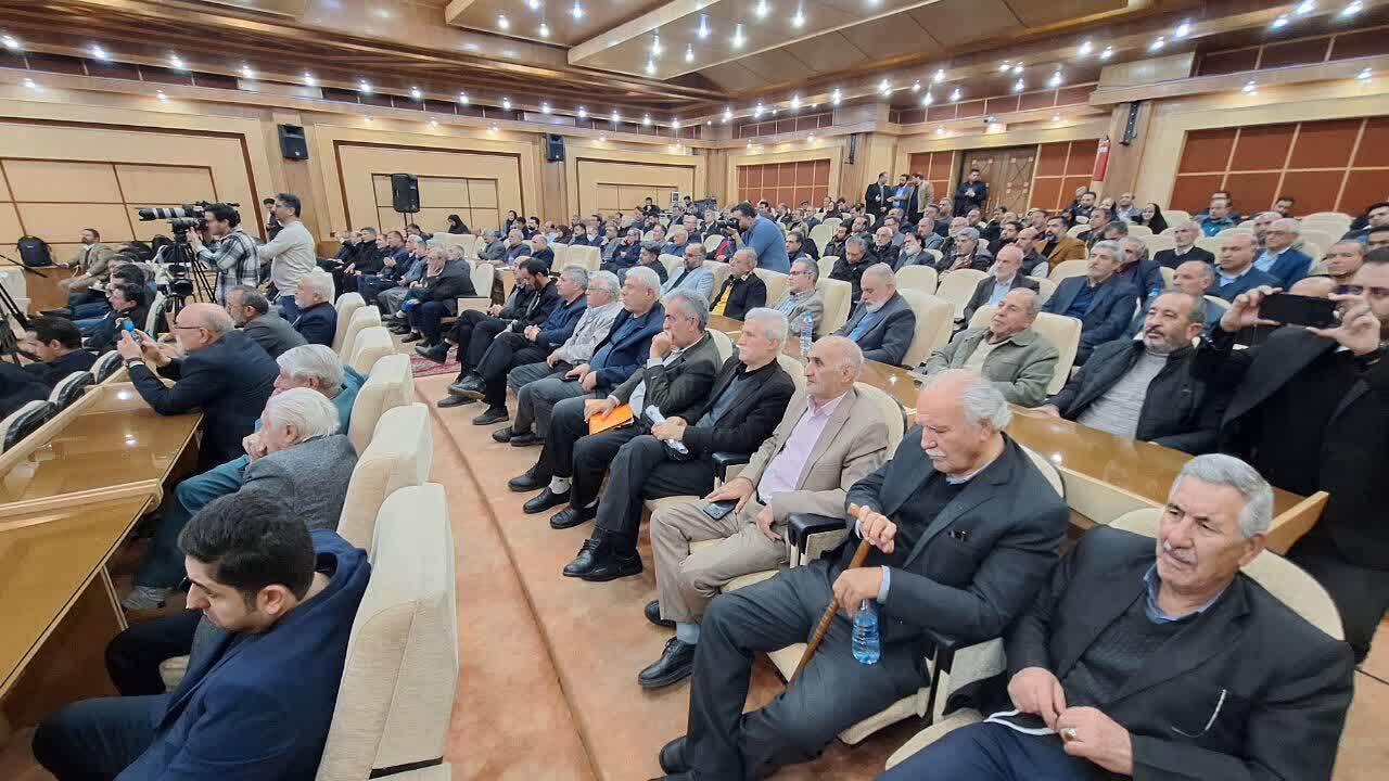 تعیین مزد متناسب با تورم و سبد معیشت، شرط حفظ تولید و رضایت کارگران است تعیین مزد متناسب با تورم و سبد معیشت، شرط حفظ تولید و رضایت کارگران است