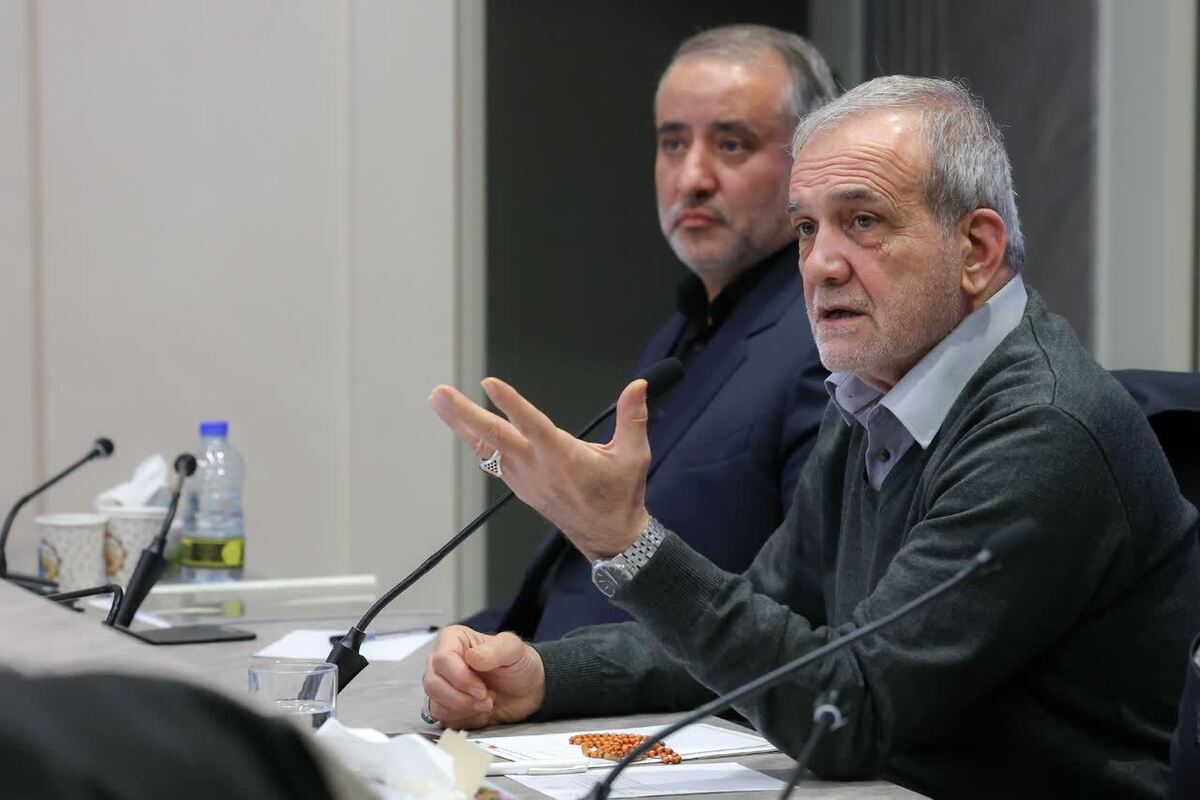 واگذاری اختیارات به استان‌ها و توجه به مدیریت مشارکت‌محور