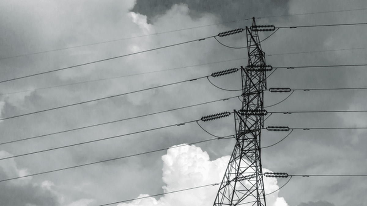 برق ۶ هزار مشترک هرمزگانی قطع است