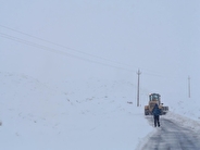 تردد در جاده اردستان اصفهان به سختی انجام می شود
