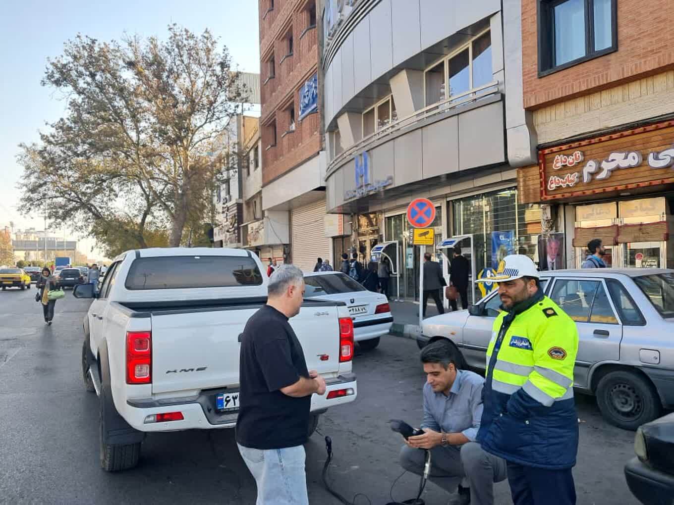 پایش میدانی خودروها در قزوین شدت گرفت/ برخورد با منابع آلاینده متحرک 