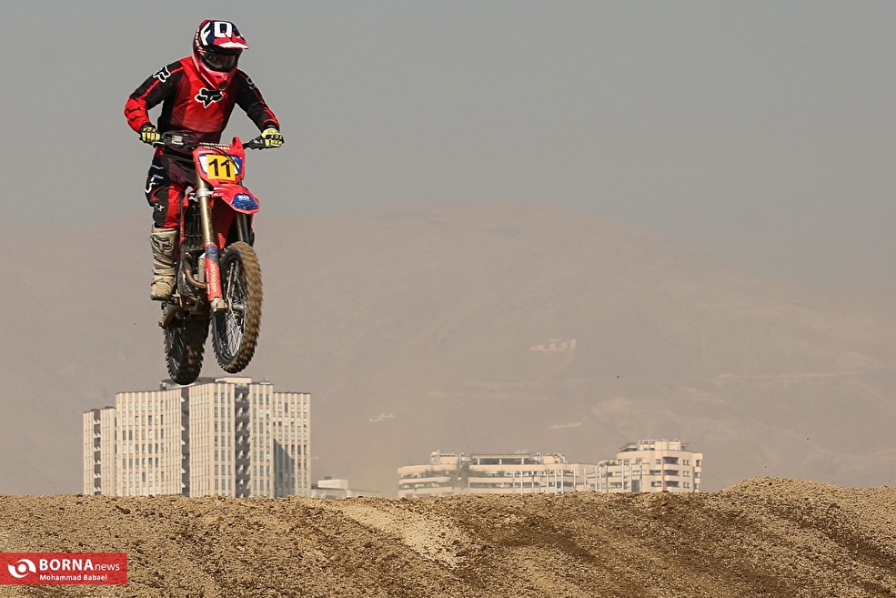 مسابقات موتورکراس قهرمانی کشور آقایان