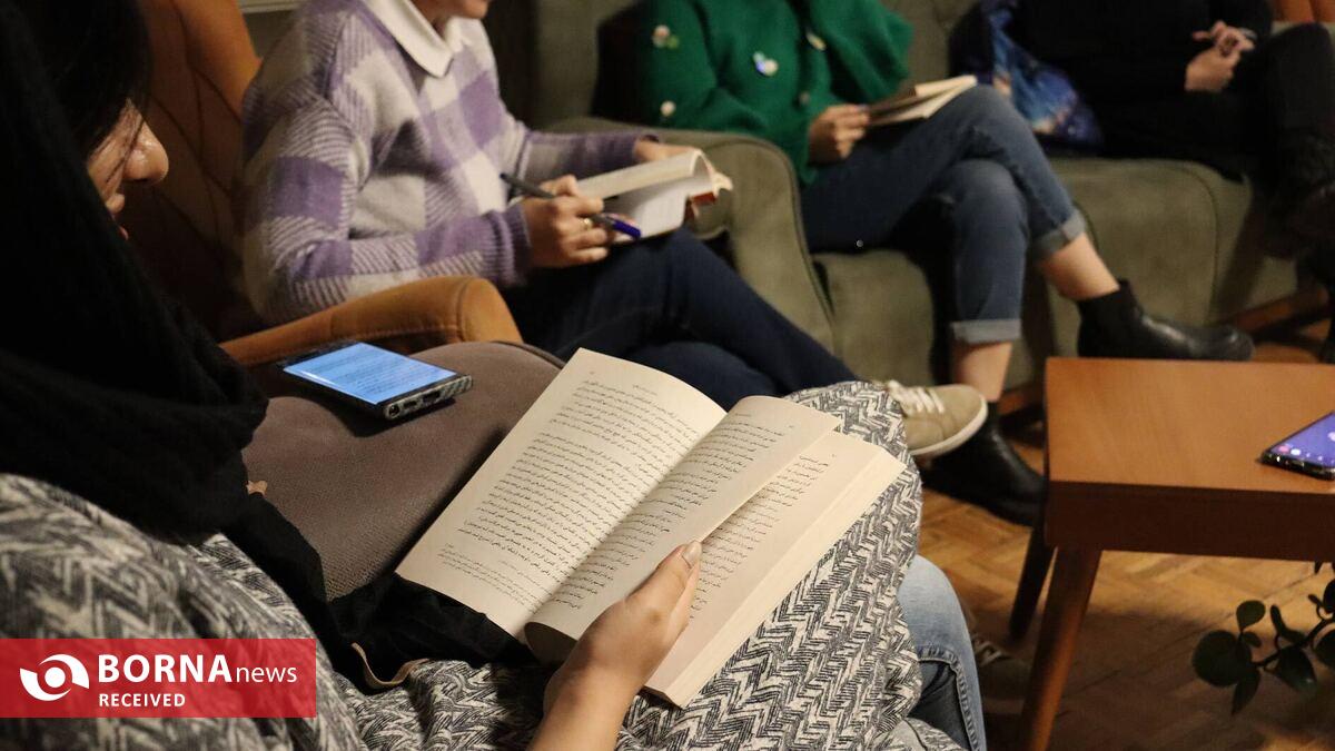 رکود مطالعه در عصر دیجیتال؛ چگونه دوباره از کتاب خواندن لذت ببریم؟