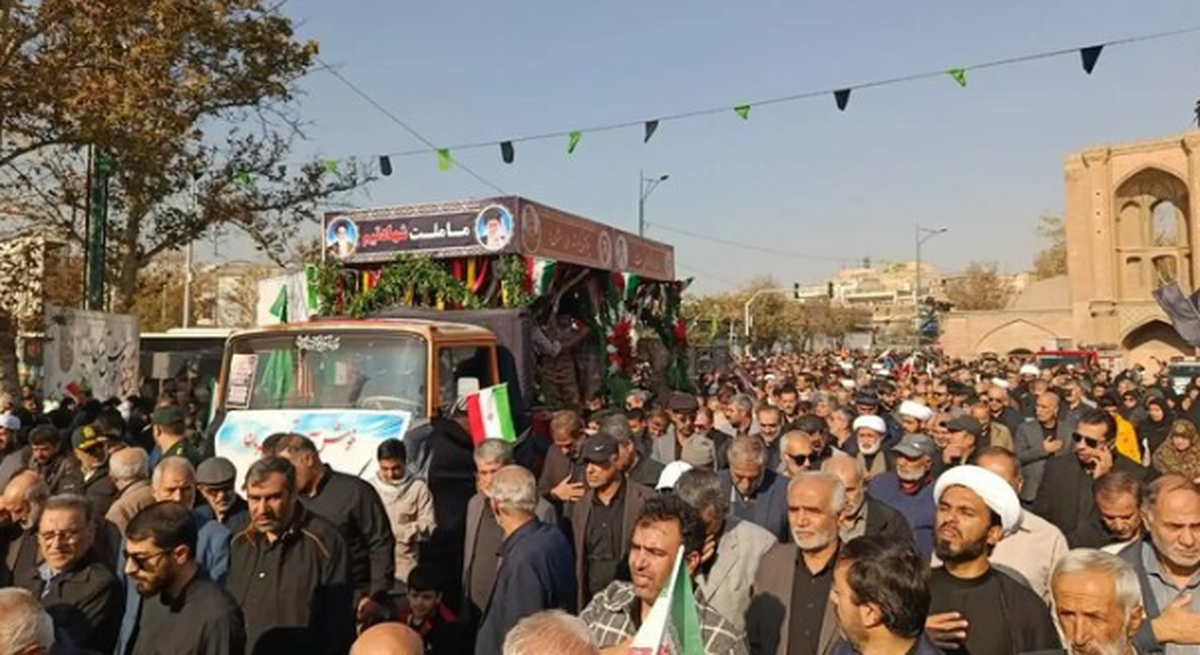 تشییع پیکر ۹ شهید فاطمی همزمان با ایام شهادت حضرت زهرا(س) در قزوین