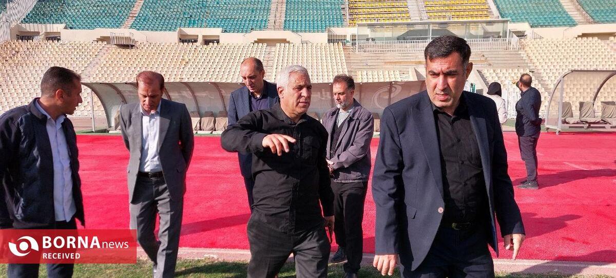 نمونه‌برداری از زمین و چمن ورزشگاه  تختی تهران