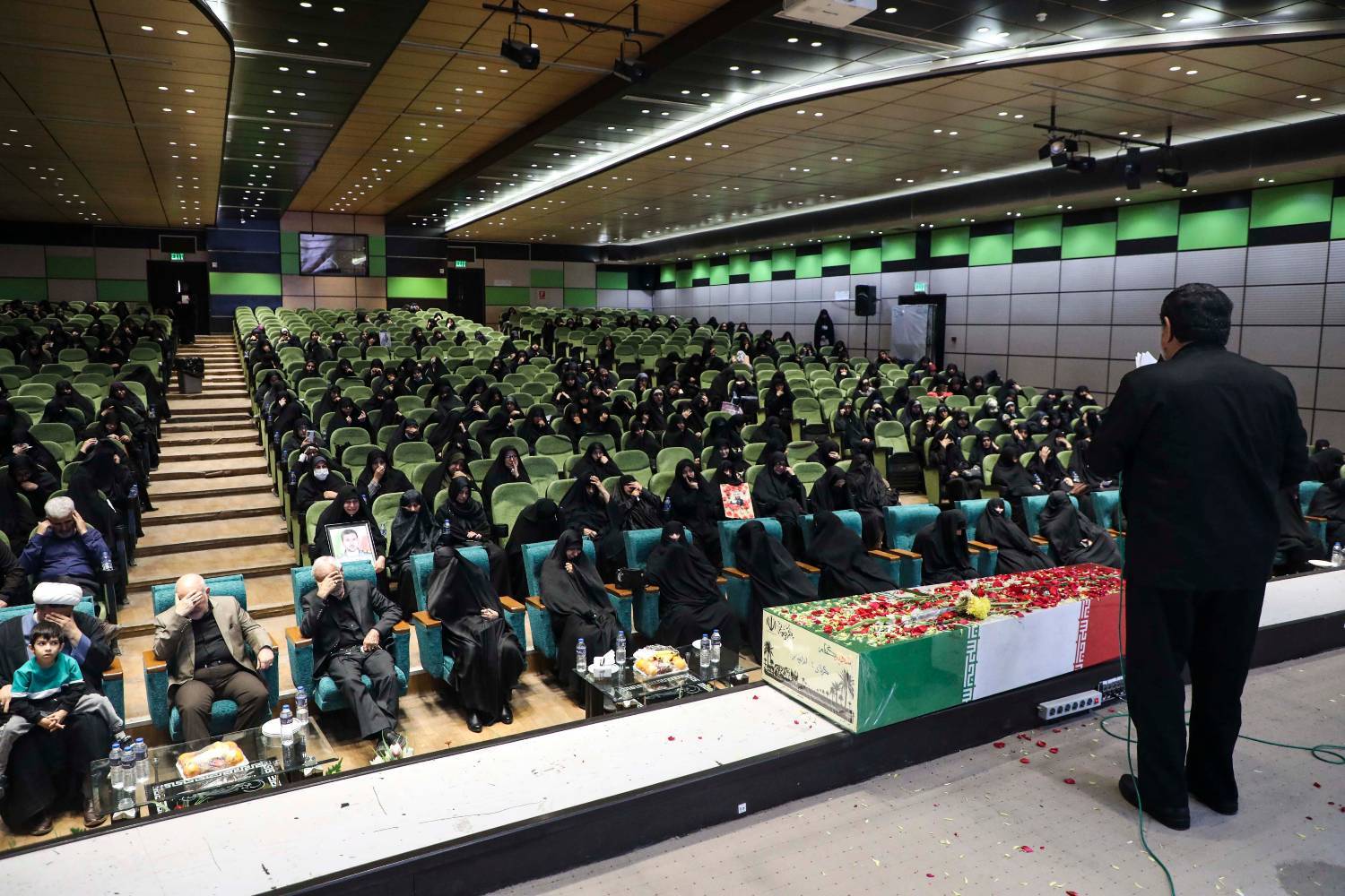 استاندار: فرهنگ شهادت شناسنامه هویتی ملت ایران و خوزستان پایتخت مقاومت است