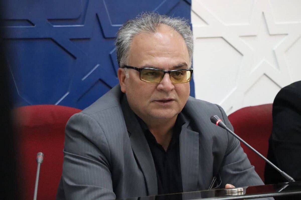  فرماندار سمنان:جوانان نیازمند حمایت و برنامه‌ریزی عملی هستند