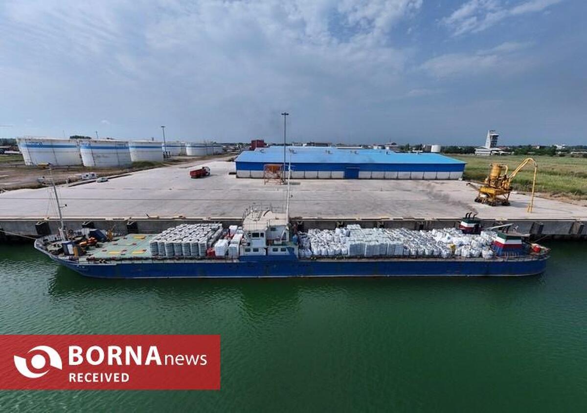 رشد ۵۶ درصدی پهلودهی كشتی‌ها در بندر كاسپین / تقویت نقش ایران در تجارت دریای خزر