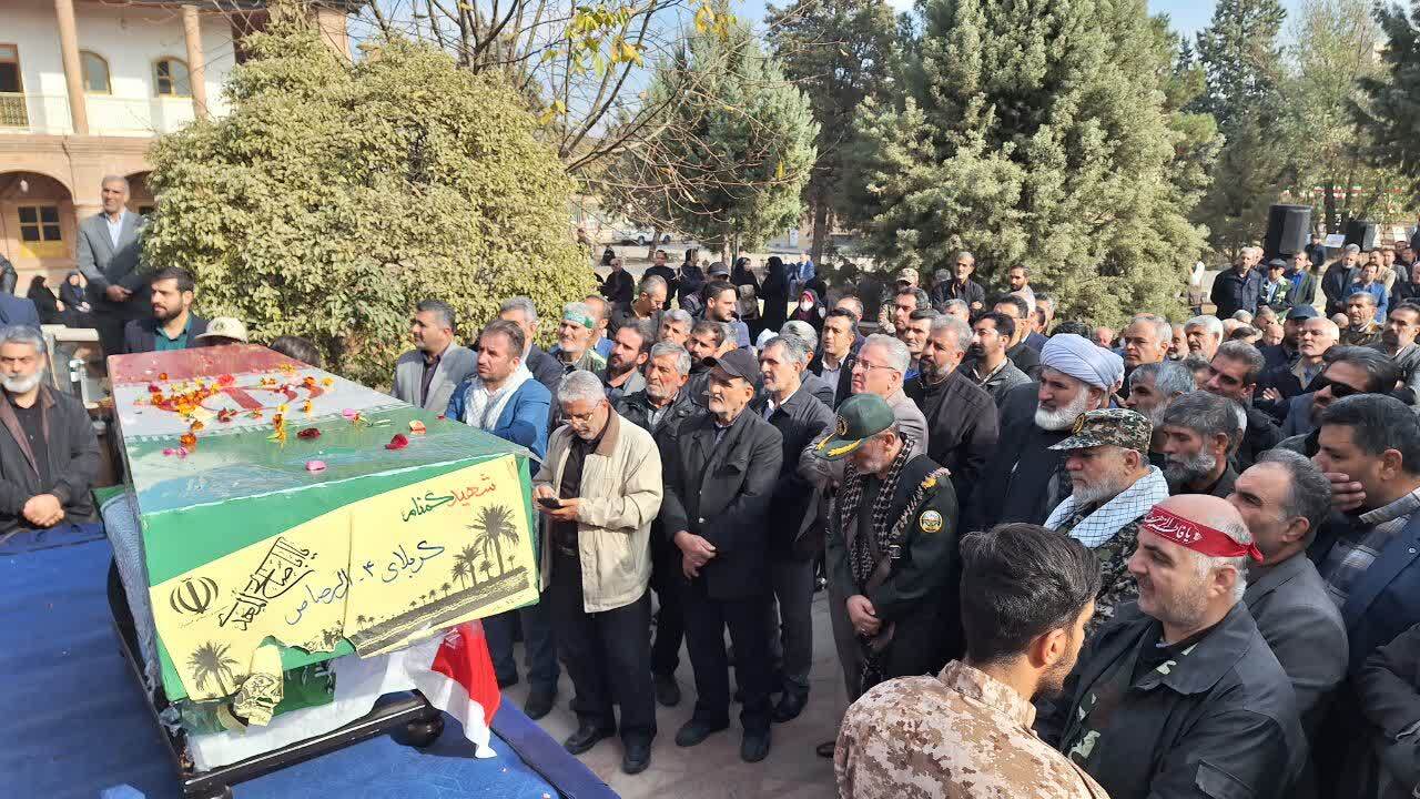 مراسم تشییع شهید گمنام در قزوین برگزارشد مراسم تشییع شهید گمنام در قزوین برگزارشد