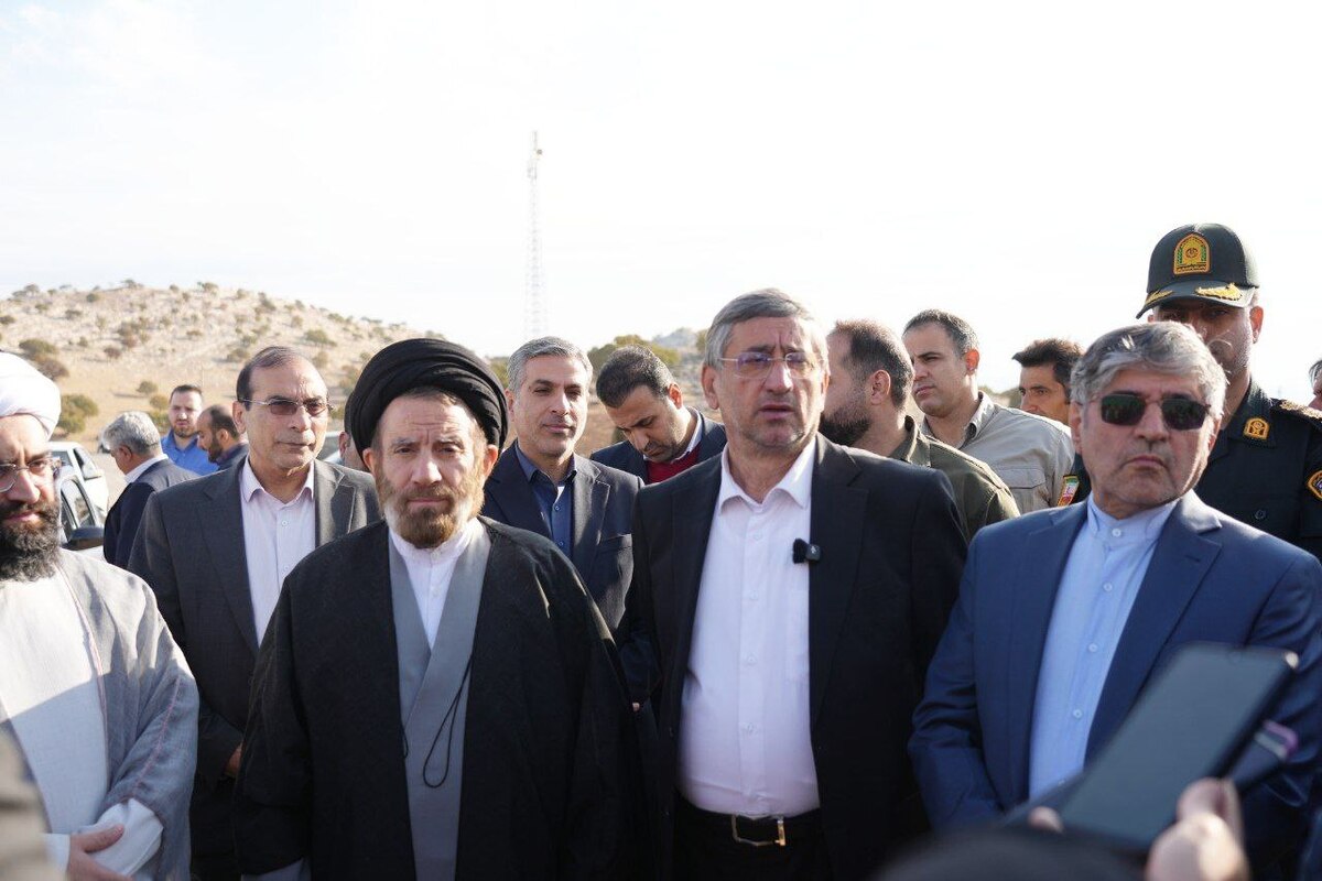 استاندار لرستان: بهسازی محورهای ارتباطی کوهدشت و رومشکان به صورت ویژه پیگیری می شود