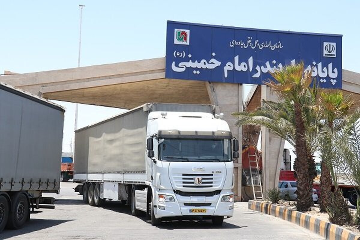 ثبت رشد ۲۳ درصدی جابه‌جایی کالاهای اساسی از بندر امام(ره)