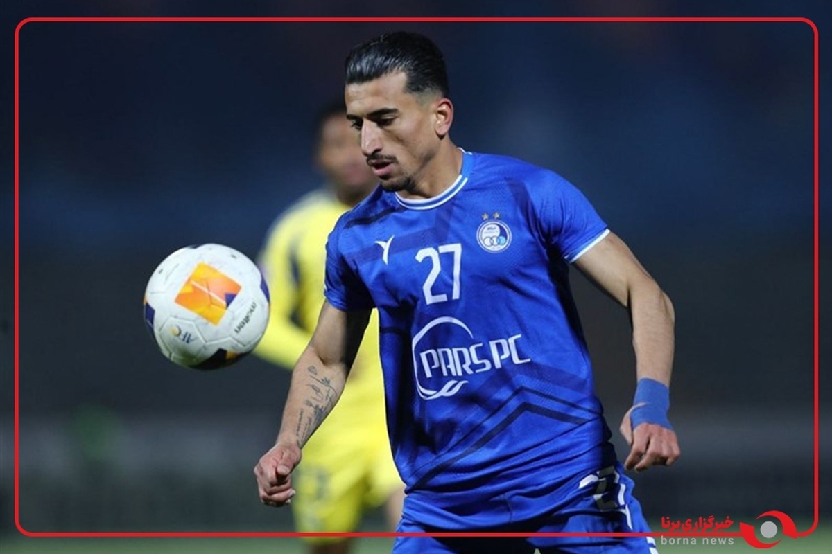 ضربه حردانی با اختلاف از بالای دروازه به بیرون رفت