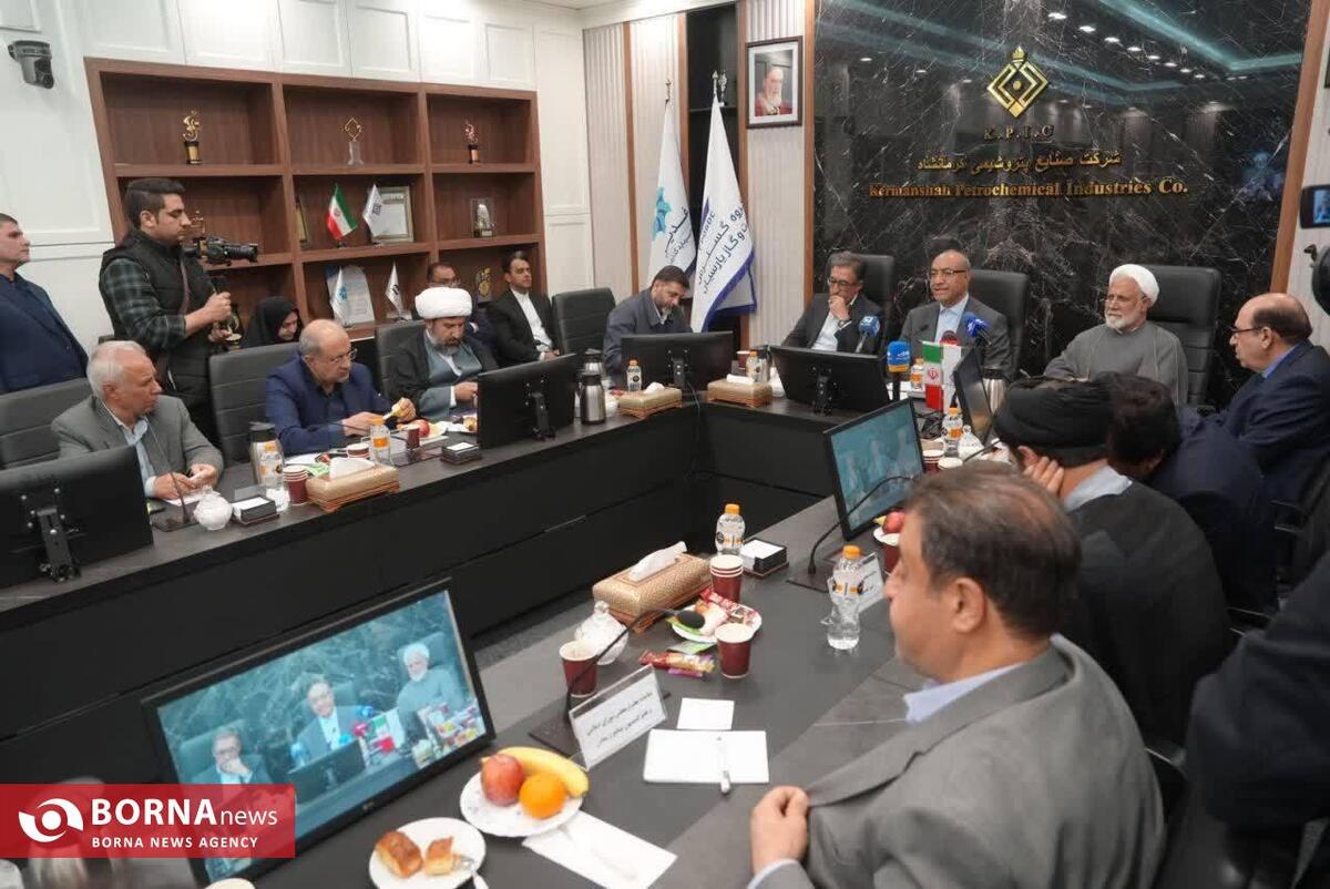 سیاست‌گذاری‌های غلط، پتروشیمی‌ها را از مسیر توسعه دور کرده است