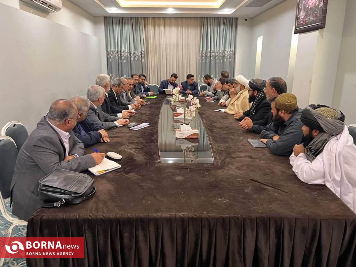 استاندار خراسان رضوی: شرکت سهامی زراعی مشترک با افغانستان راه‌اندازی  شود